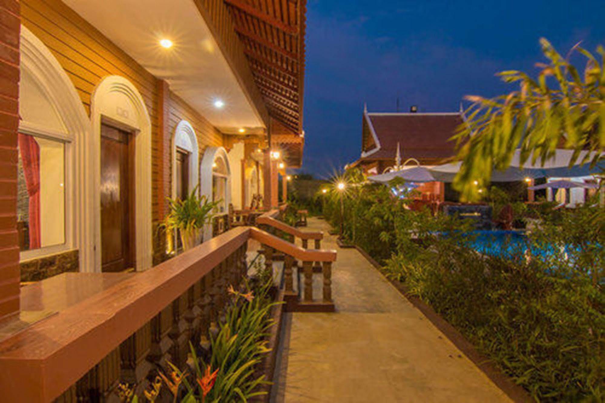 Ravorn Villa Boutique Battambang Exterior photo